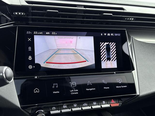 Peugeot 408 1.6 HYbrid 180PK GT | Elektrische achterklep | AppleCarPlay/AndroidAuto | 18"LMV | Navigatie | Adaptive Cruise Control | Climate Control | Camera | Keyless entry | Alcantara/Leer | Privacy Glass |