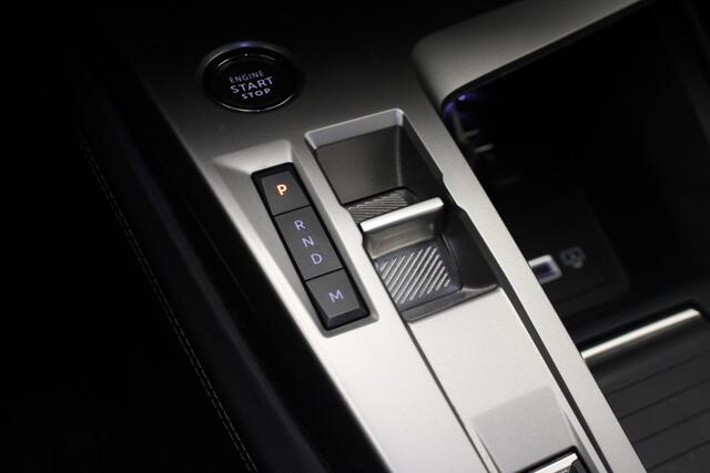 Peugeot 408 1.2 PureTech Allure Pack 130 EAT8