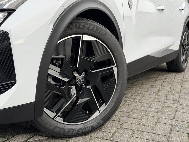 Peugeot 408 GT 1.2 Hybrid 136PK e-DCS6 Automaat Navigatie, Achteruitrijcamera, Keyless, Parkeersensoren, Stuurwielverwarming, Apple Carplay, Android Auto