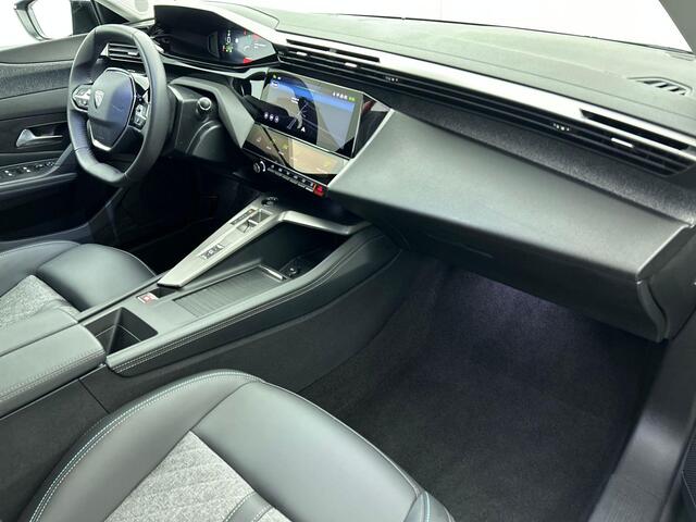 Peugeot 408 1.2 PureTech Allure Pack 130pk Automaat | DEMO ! | Comfort Pakket | Ergo comfort stoel | Electrische stoelverstelling | lichtmetalen velgen | stoelverwarming | Camera | Navigatie | Climate Control | Dab | Led | Parkeer sensoren