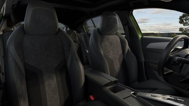 Peugeot 408 1.6 Plug-in Hybrid 240 e-DCS7 GT | VERWACHT | NIEUW MODEL | Panorama dak | FOCAL Audio | Alcantara bekleding | Elektrische achterklep | 360 Camera | Matrix LED | 20'' Lichtmetalen velgen