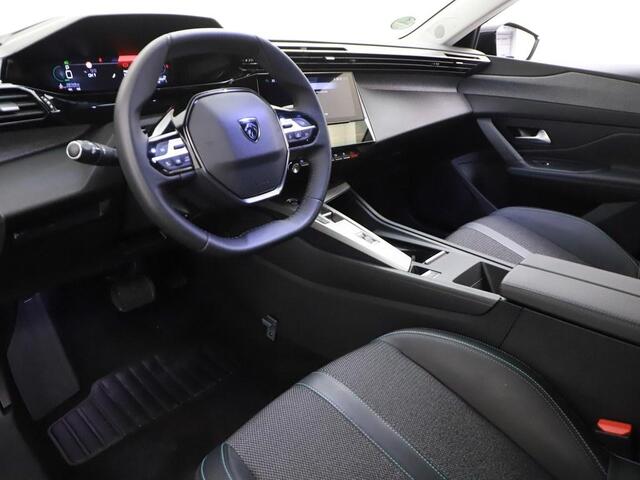 Peugeot 408 1.2 Hybrid 145pk Automaat Allure Nav/H.Leder/ Camera/Carplay/19inch/Vc