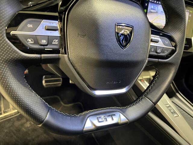 Peugeot 408 1.2 GT 130 EAT8 | Navigatie/Android/Apple Carplay | LM Velgen 19" | Elektrisch Glazen Panoramadak | Cruise Control Adaptief | Voorstoelen Verwarmd en Massage |
