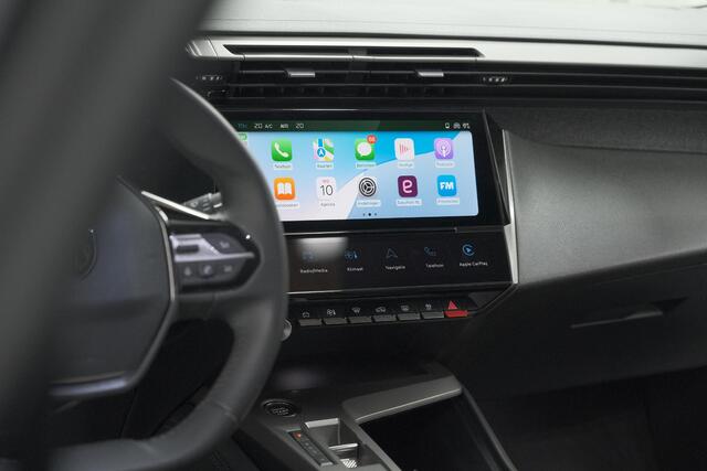 Peugeot 408 Hybrid 136 e-DCS6 Allure | 360 Camera | Navigatie