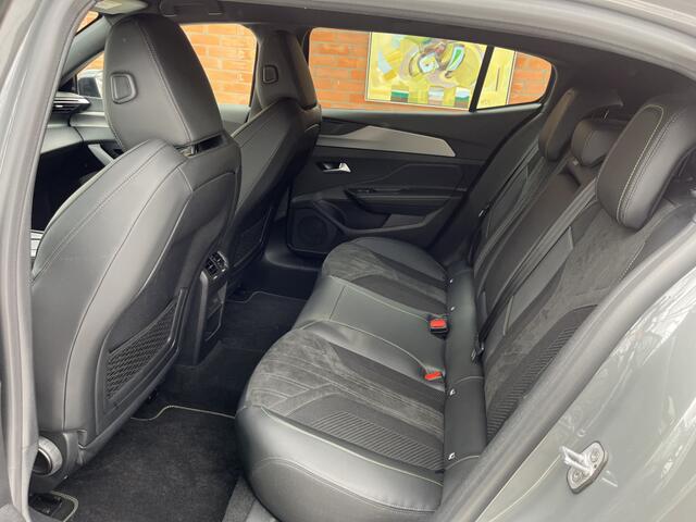 Peugeot 408 Hybrid 145 e-DCS6 GT | New Entry | Binnenkort binnen | 8 jaar We Care garantie!