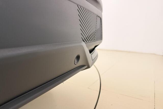 Peugeot 408 1.2 Hybrid 145 e-DCS6 Allure 1e Eigenaar l Dealer Onderhouden l Wireless Apple Carplay & Android Auto l TomTom Navigatie l DAB l Bluetooth l PDC l Camera l LED l Lichtmetalen Velgen