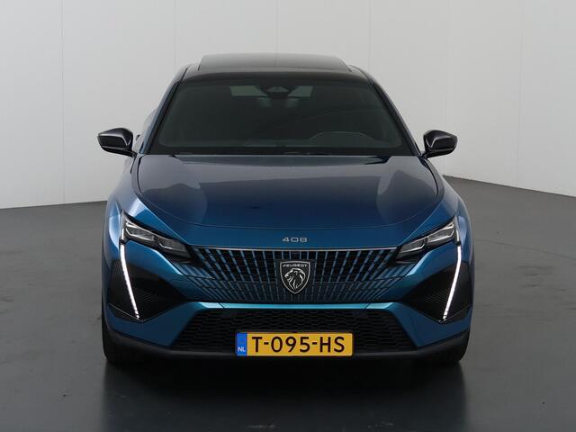Peugeot 408 1.6 HYbrid GT 225 EAT8 First Edition | Trekhaak Elektr.| Navigatie | Parkeercamera 360° | Panoramadak | Cruise Control Adaptief | Keyless Go | Elektr. Achterklep |