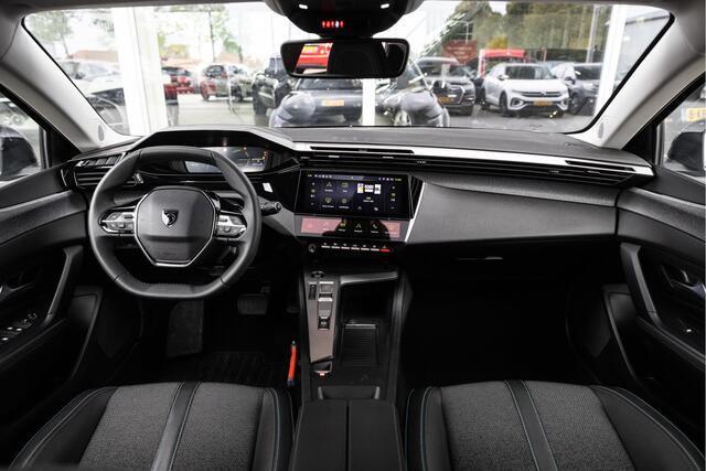 Peugeot 408 1.2 Hybrid 145 e-DCS6 Allure | Camera | 19" | ACC