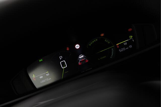 Peugeot 408 1.2 Hybrid 145 e-DCS6 Allure | Camera | 19" | ACC
