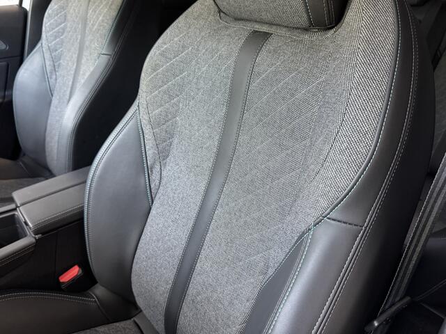 Peugeot 408 BENZINE 130 PK XL.NAVI 360.CAMERA LED HALF LEER VIR.COCKPIT