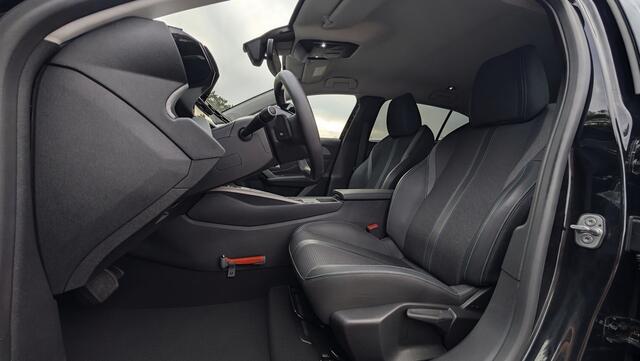 Peugeot 408 1.2 Hybrid 145 e-DCS6 Allure | Navi | Camera | PDC | Leer | Climate Control