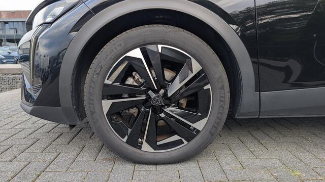 Peugeot 408 1.2 Hybrid 145 e-DCS6 Allure | Navi | Camera | PDC | Leer | Climate Control