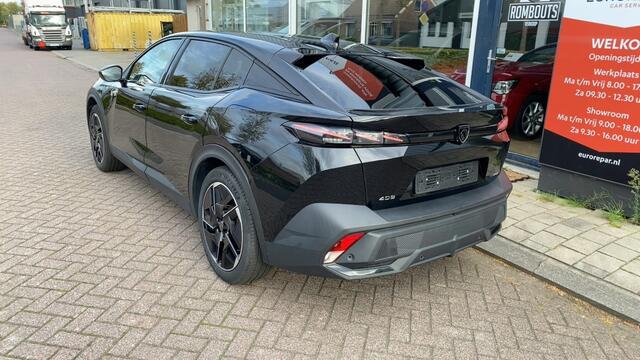 Peugeot 408 1.6 HYbrid 225 GT – foto 3