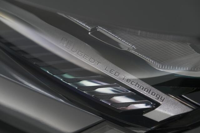 Peugeot 408 1.6 HYbrid 225 EAT8 Allure | Adaptieve Cruise Control | Camera | 19 Inch Lichtmetalen Velgen | Apple Carplay – foto 10