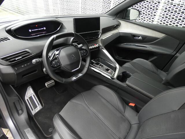 Peugeot 5008 1.2 PureTech GT AUTOMAAT & 7 Zitplaatsen |