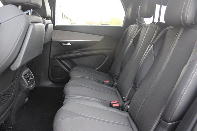 Peugeot 5008 1.2 130PK GT | PANORAMISCH SCHUIF/KANTEL DAK | 360° CAMERA | 7-PERSOONS | NAVIGATIE 10" TOUCHSCREEN | APPLE CARPLAY/ANDROID AUTO | 18" LICHTMETALEN VELGEN | KEYLESS ENTRY/START | CLIMATE CONTROL | ADAPTIVE CRUISE CONTROL | STOEL VERWARMING | ELEKTRISCHE A