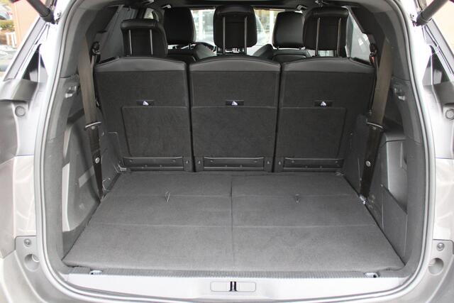 Peugeot 5008 1.2 130PK GT | PANORAMISCH SCHUIF/KANTEL DAK | 360° CAMERA | 7-PERSOONS | NAVIGATIE 10" TOUCHSCREEN | APPLE CARPLAY/ANDROID AUTO | 18" LICHTMETALEN VELGEN | KEYLESS ENTRY/START | CLIMATE CONTROL | ADAPTIVE CRUISE CONTROL | STOEL VERWARMING | ELEKTRISCHE A