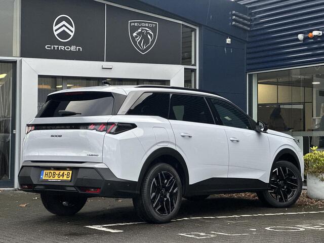 Peugeot 5008 1.2 Hybrid 136pk Allure | 360 Parkeercamera/-sensoren | Adaptieve Cruise Control | Navigatie | Draadloze telefoonlader | Climate Control | Stuurverwarming | Draadloze Apple Carplay/Android Auto | Full LED | LM velgen |