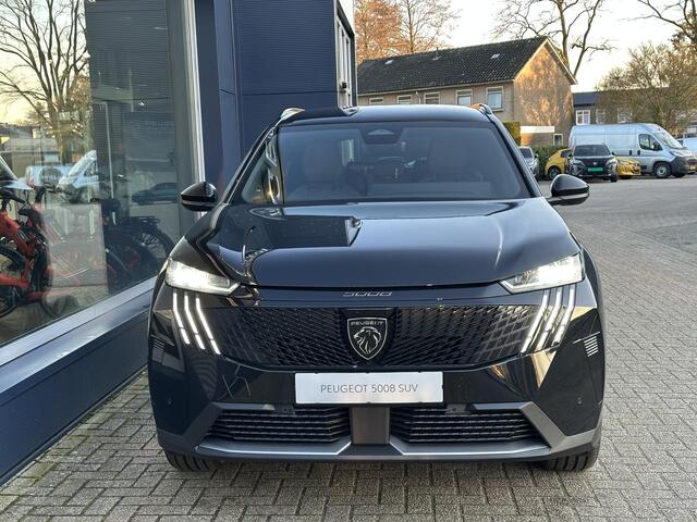 Peugeot 5008 1.2 Hybrid 136 Allure | Pack Vision | 360-graden Camera | Trekhaak 1200 KG | AGR Stoelen | Adaptieve Cruise Control | Full-Led Koplampen | 7-Persoons | Stoelverwarming | Pack Navigatie |