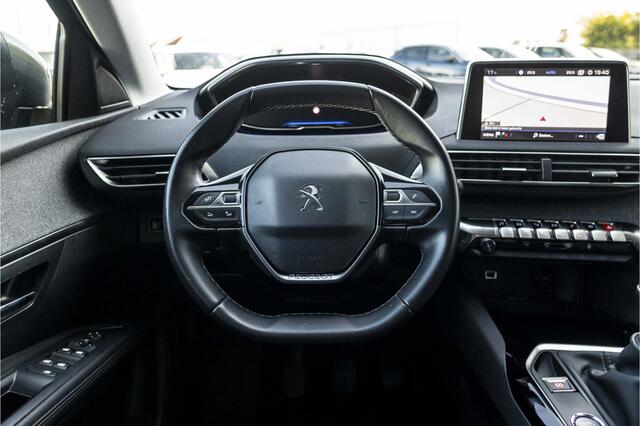 Peugeot 5008 1.2 PureTech Blue Lease Premium | NL Auto | Cam | 1e eigen. | PANO