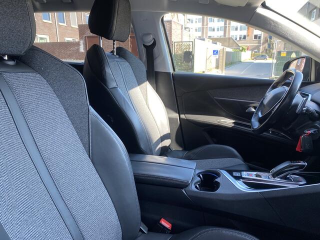 Peugeot 5008 1.2 PureTech Allure NAVI/CAMERA/CLIMA/CRUISE
