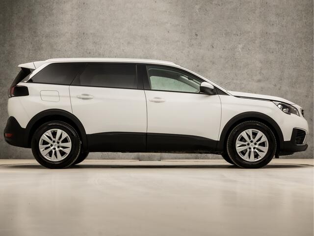 Peugeot 5008 1.2 PureTech Sport 7 Persoons (APPLE CARPLAY, GROOT NAVI, GETINT GLAS, DAB+, SPORTSTOELEN, PARKEERSENSOREN, CRUISE, NIEUWE APK, NIEUWSTAAT)