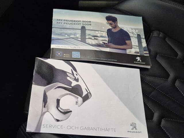 Peugeot 5008 1.6 PureTech GT Pack Business | 7 Zits | Trekhaak | Comfortstoelen Met Luxe Lederen Bekleding | Camera Voor en Achter | Adaptieve Cruise Control | WORDT VERWACHT !! Mooie Sterke 4 Cilinder met 180 PK !!