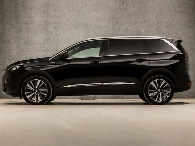 Peugeot 5008 1.2 PureTech GT-Line 7 Persoons (PANORAMADAK, APPLE CARPLAY, GROOT NAVI, 360 CAMERA, LEDER, SPORTSTOELEN, LED KOPLAMPEN, KEYLESS, DAB+, NIEUWE APK, NIEUWSTAAT)