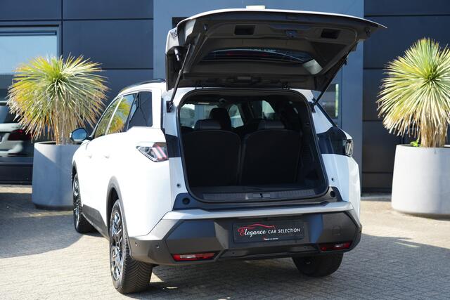 Peugeot 5008 1.2 Hybrid 136 e-DSC6 Allure 136pk PanoramicNavigation/Stoelverwarming/360Camera