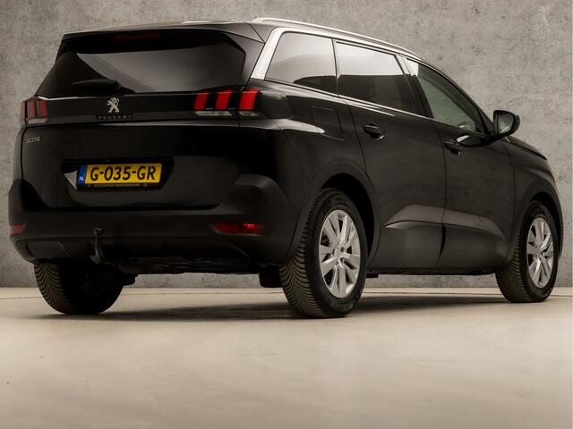 Peugeot 5008 1.2 PureTech Sport 7 Persoons (APPLE CARPLAY, GROOT NAVI, TREKHAAK, LEDEREN SPORTSTOELEN, 360 CAMERA, ADAPTIVE CRUISE, GETINT GLAS, PARKEERSENSOREN, NIEUWE APK, NIEUWSTAAT)
