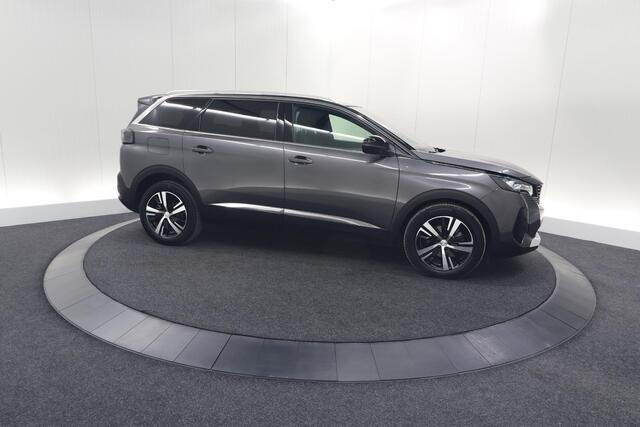 Peugeot 5008 PureTech 130 GT | Camera | Adaptieve Cruise Control | Dodehoekdetectie | Navigatie