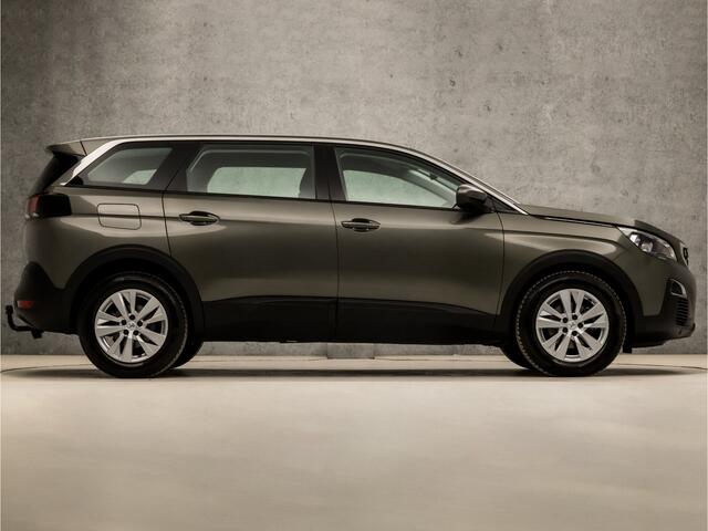 Peugeot 5008 1.2 PureTech Sport 7 Persoons (APPLE CARPLAY, GROOT NAVI, PARKEERSENSOREN, LANE ASSIST, SPORTSTOELEN, TREKHAAK, CRUISE, DRAADLOZE TELEFOONLADER, NIEUWE APK, NIEUWSTAAT)