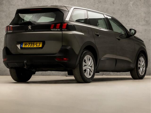 Peugeot 5008 1.2 PureTech Sport 7 Persoons (APPLE CARPLAY, GROOT NAVI, PARKEERSENSOREN, LANE ASSIST, SPORTSTOELEN, TREKHAAK, CRUISE, DRAADLOZE TELEFOONLADER, NIEUWE APK, NIEUWSTAAT)