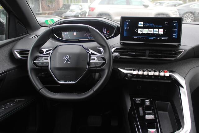 Peugeot 5008 1.2 Hybrid Allure Pack Business 7p. / Camera / Half leder / Navigatie / 18'' / Keyless / Dodehoek / Stoelverwarming / Cruise Control