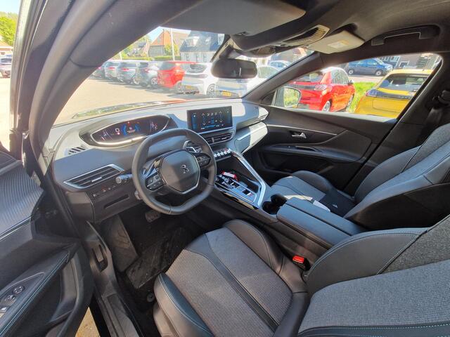 Peugeot 5008 1.2 PureTech Allure Pack Business | 7-Zitter | Navi | Climate & Cruise Control | Parkeersensoren met Camera |