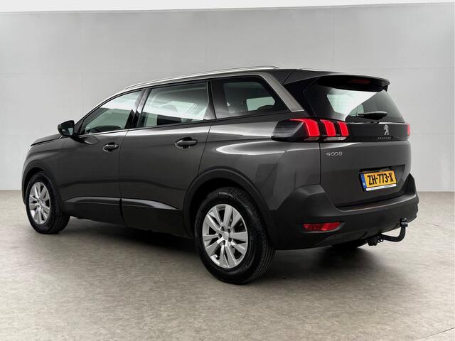 Peugeot 5008 1.2 PureTech 7 Persoons LED Virtual Trekhaak Carplay Clima Cruise Navi PDC 17''LMV