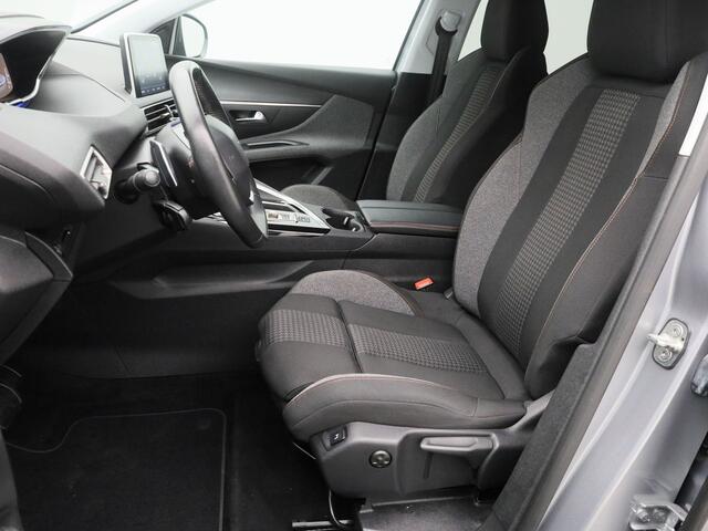 Peugeot 5008 1.2 PureTech 130 PK Automaat Active 7-Pers. | NAVI | CARPLAY