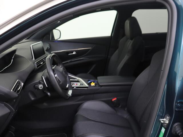 Peugeot 5008 1.2 PureTech Allure Premium Automaat ! MD