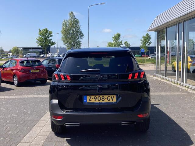 Peugeot 5008 1.2 PureTech GT | Panorama Dak | 7-Zitter | Navigatie | Climate & Cruise control adaptief | Black Pack Keyless Go | Stoelverwarming |