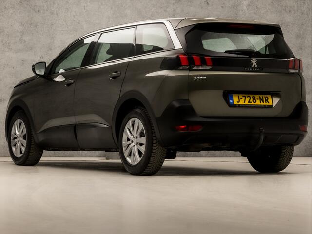 Peugeot 5008 1.2 PureTech Sport 7 Persoons (APPLE CARPLAY, GROOT NAVI, TREKHAAK, DAB+, SPORTSTOELEN, PARKEERSENSOREN, CRUISE, NIEUWSTAAT)