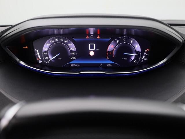 Peugeot 5008 1.2 PureTech 130 PK Automaat GT-Line 7-Pers. | CAMERA | ADAPTIVE | KEYLESS