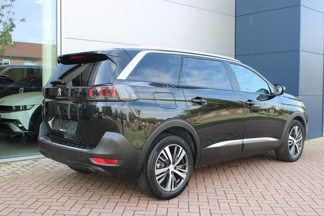 Peugeot 5008 1.2 PureTech 130pk Allure Pack Business 7-zits Airco Navi Camera Carplay