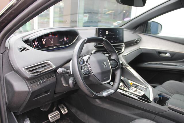 Peugeot 5008 1.2 PureTech GT 7-zits Automaat Airco Navi Panoramadak Carplay