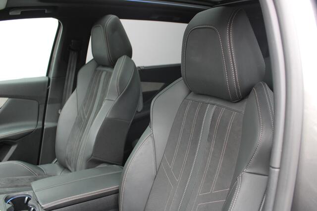 Peugeot 5008 1.2 PureTech GT 7-zits Automaat Airco Navi Panoramadak Carplay