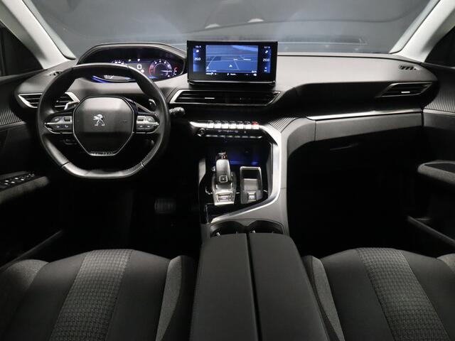 Peugeot 5008 1.2 PureTech Business Premium 7P [APPLE CARPLAY, DIGITAL DASH, CRUISE CONTROL, FLIPPERS, CLIMATE CONTROL, NAVIGATIE, NIEUWSTAAT]