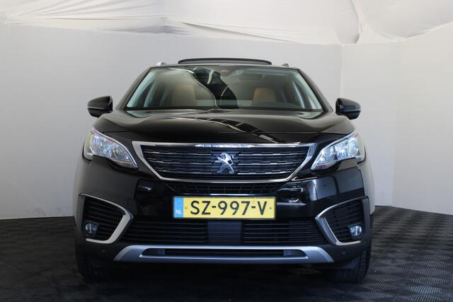 Peugeot 5008 1.2 PureTech Allure |Pano|Leder|Trekhaak|