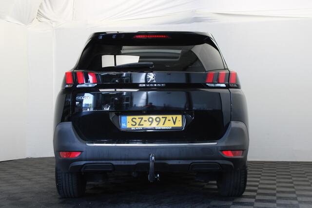 Peugeot 5008 1.2 PureTech Allure |Pano|Leder|Trekhaak|