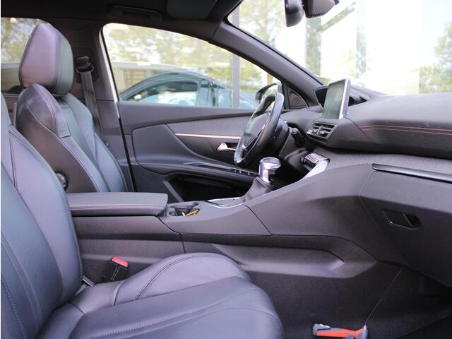 Peugeot 5008 1.2 PureTech Blue Lease GT-Line | Navi / Panoramadak / Leder