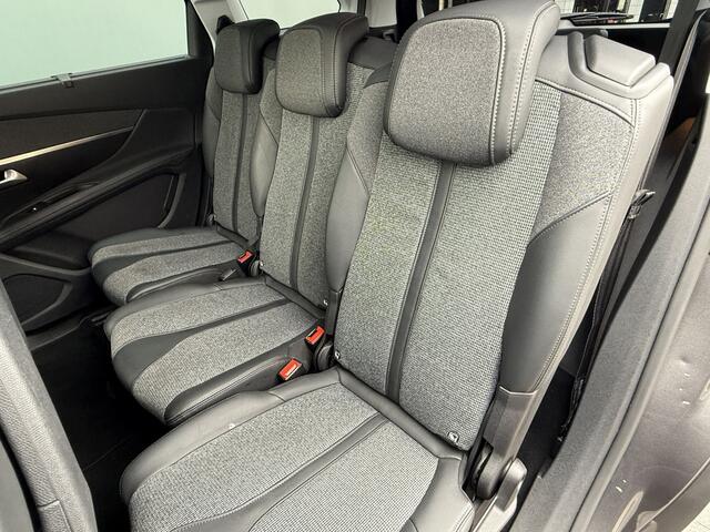 Peugeot 5008 BWJ 2019 1.2 PureTech Allure AUTOMAAT / SCHUIF PANODAK / 7 PERS. / NAVI / CLIMA / CRUISE / DAB+ / CAMERA / LMV / PDC / APPLE & ANDROID / LICHT & REGEN SENSOR