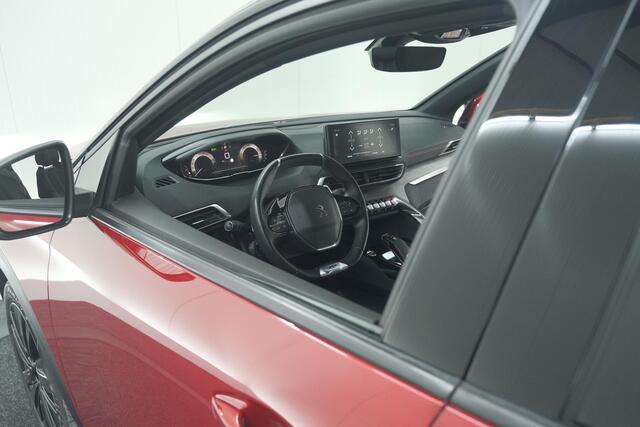 Peugeot 5008 PureTech 130 EAT8 GT | Elektrische Kofferklep | Camera | Adaptieve Cruise Control | Dodehoekdetectie